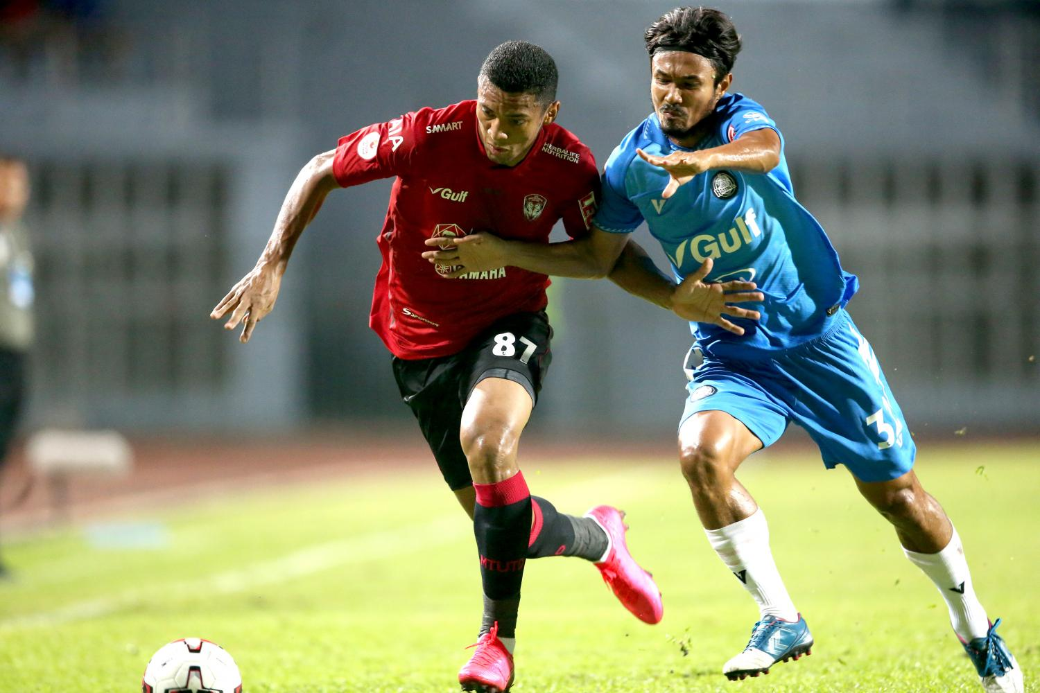 Thai League 2020/21 Teams That Start Slow but Surge Late: A Live Betting Perspective
